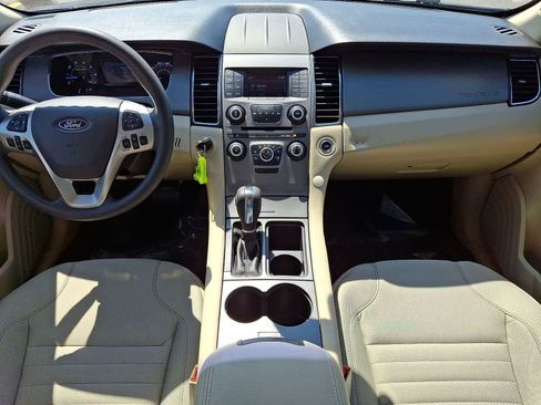 Used 2018 Ford Taurus SE FWD image 24