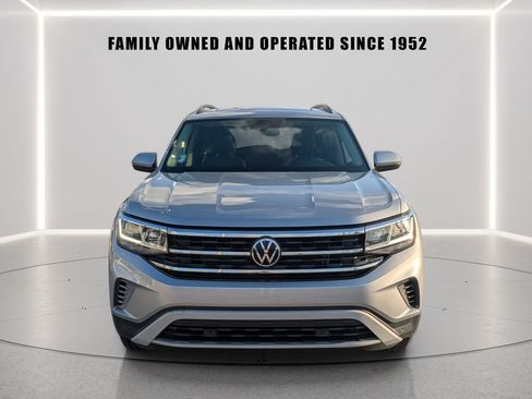 Certified 2023 Volkswagen Atlas SE w/ Panoramic Sunroof Package FWD image 6