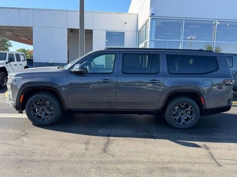 New 2026 Jeep Grand Wagoneer L Limited AWD/4WD image 6