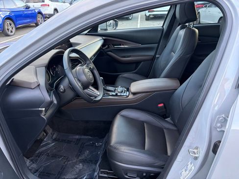 Used 2025 MAZDA CX-30 AWD 2.5 S w/ Premium Package image 30