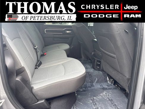 Used 2024 RAM 2500 Big Horn AWD/4WD image 25