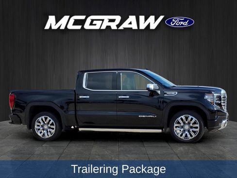 Used 2025 GMC Sierra 1500 Denali AWD/4WD image 7