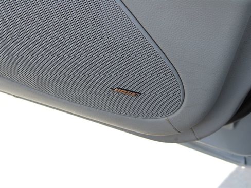 Used 2008 Mercedes-Benz SL 550 image 35