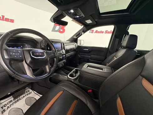 Used 2022 GMC Sierra 1500 AT4 w/ AT4 Premium Package AWD/4WD image 14