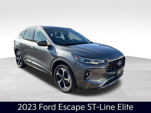 Used 2023 Ford Escape ST-Line Elite w/ Premium Technology Package image 7