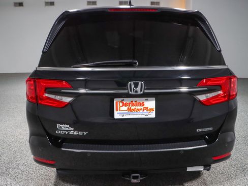 Used 2023 Honda Odyssey Touring image 8