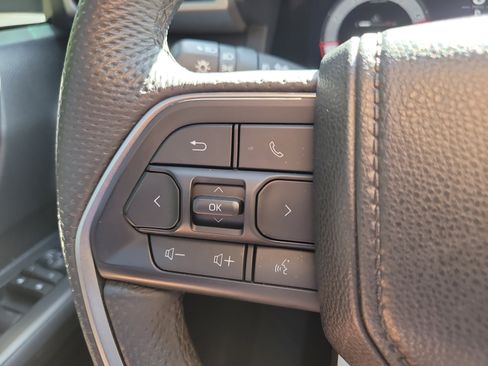 Used 2024 Toyota Tacoma TRD Off-Road AWD/4WD image 28
