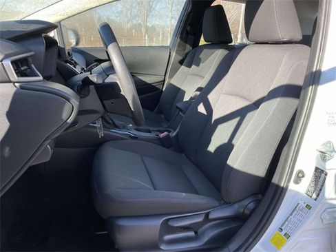 Used 2023 Toyota Corolla LE image 19