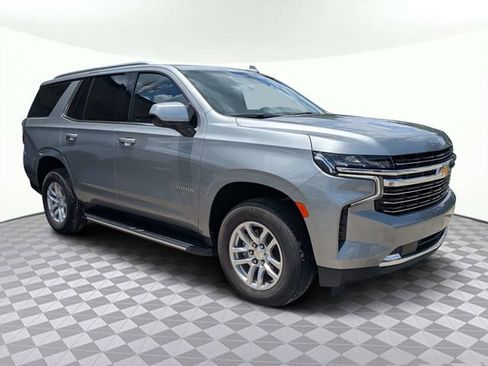 Used 2024 Chevrolet Tahoe LT RWD image 2