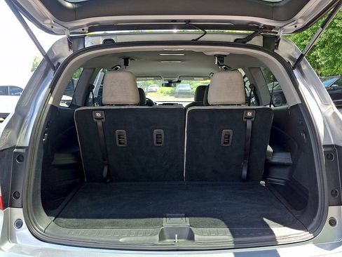 Used 2020 Honda Pilot EX image 32