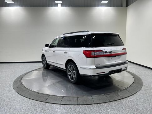 Used 2019 Lincoln Navigator Reserve AWD/4WD image 8