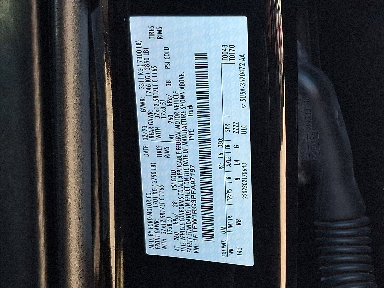Certified 2023 Ford F150 Raptor w/ Raptor 37 Performance Package AWD/4WD image 30