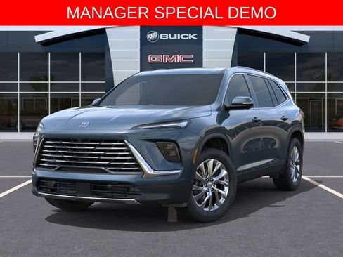 Used 2026 Buick Enclave Preferred w/ Power Package AWD/4WD image 6