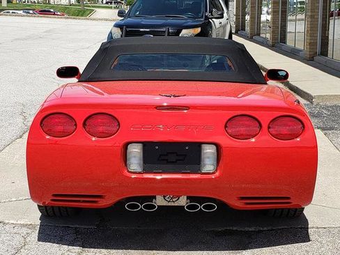Used 2002 Chevrolet Corvette Convertible w/ Preferred Equipment Group2 RWD image 4