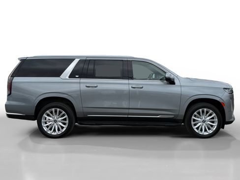 Used 2023 Cadillac Escalade ESV Luxury w/ LPO, Floor Liner Package RWD image 6