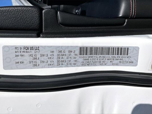 Used 2018 Jeep Grand Cherokee Trailhawk w/ Trailhawk Luxury Group image 36