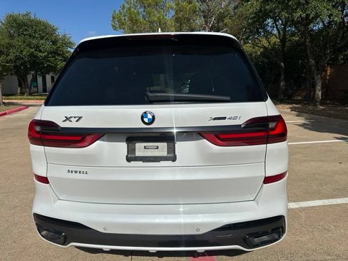 Used 2022 BMW X7 xDrive40i w/ M Sport Package AWD/4WD image 11