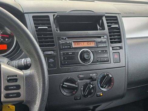 Used 2011 Nissan Versa 1.8 S w/ PWR Plus Pkg FWD image 36
