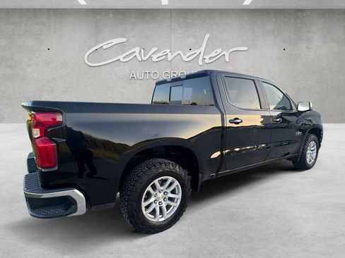 Used 2020 Chevrolet Silverado 1500 LT w/ Texas Edition AWD/4WD image 16