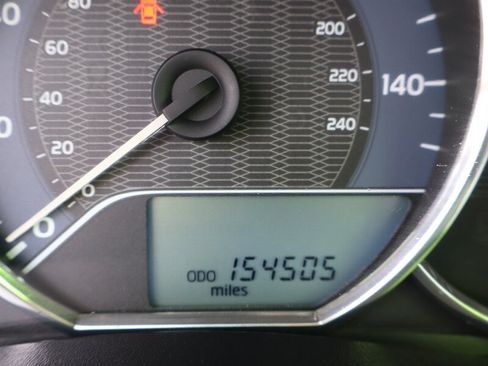 Used 2016 Toyota Corolla LE FWD image 20