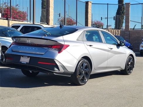 New 2026 Hyundai Elantra Sport image 2