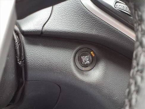 Used 2015 Jeep Cherokee Trailhawk w/ Comfort/Convenience Group image 13