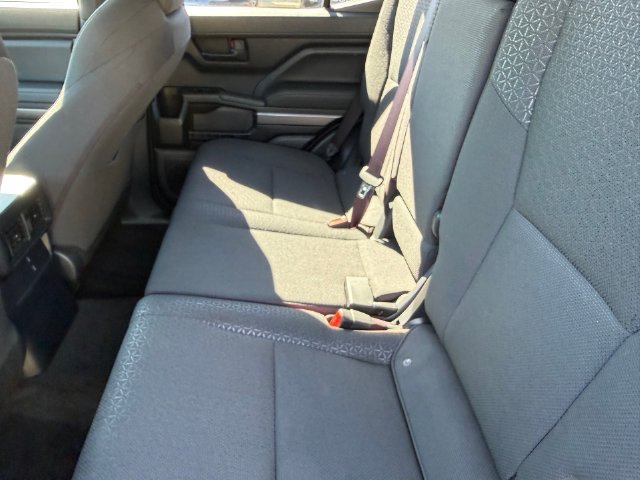 Used 2026 Toyota 4Runner SR5 AWD/4WD image 28