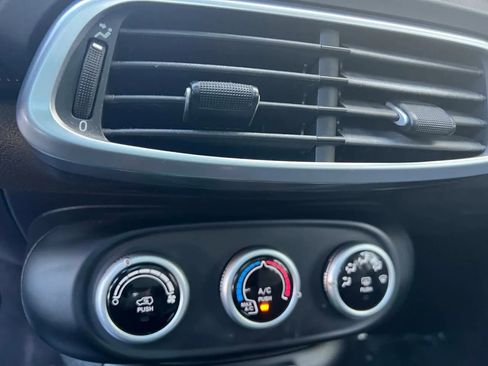 Used 2016 FIAT 500X Easy image 14