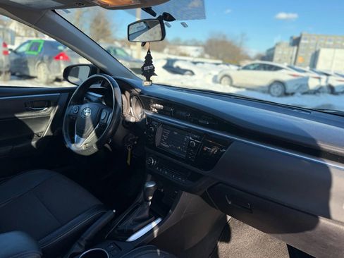 Used 2014 Toyota Corolla S image 23