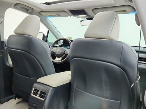 Used 2018 Lexus RX 350 AWD w/ Premium Package image 26