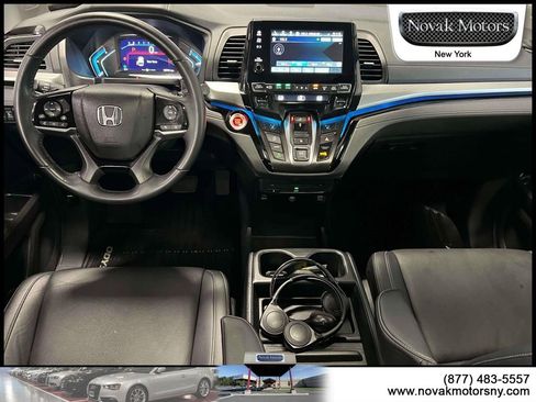 Used 2023 Honda Odyssey Touring image 15