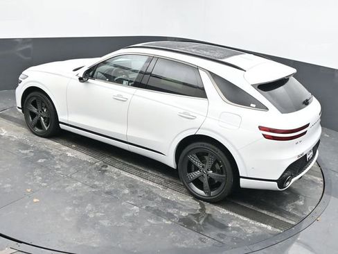 Used 2023 Genesis GV70 2.5T Sport Prestige w/ Sport Prestige Package image 41