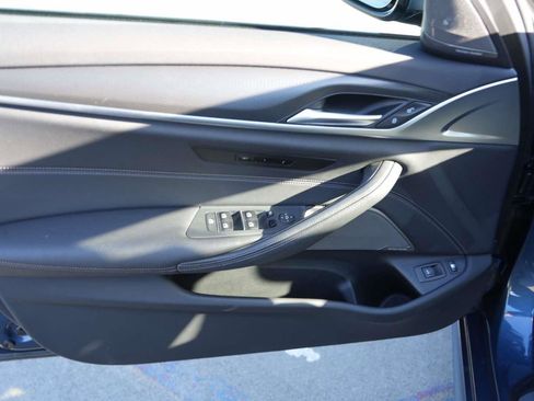 Used 2023 BMW 530e 530e Plug-In Hybrid RWD w/ M Sport Package image 12