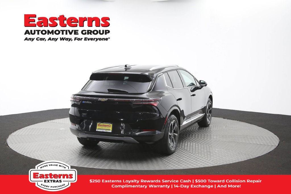 Used 2024 Chevrolet Equinox EV LT w/ LPO, All-Weather Mat Package FWD image 39