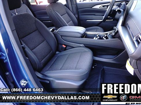 New 2026 Chevrolet Traverse LT w/ Driver Confidence Package image 16