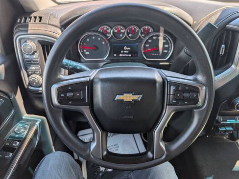 Used 2020 Chevrolet Silverado 2500 LT w/ Z71 Off-Road Package AWD/4WD image 19