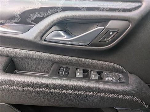 Used 2023 GMC Yukon Denali image 14