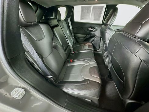 Certified 2023 Jeep Cherokee Altitude Lux w/ Lux Elite Package image 40