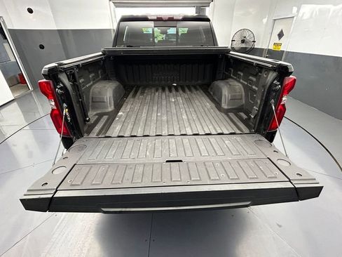 Used 2023 Chevrolet Silverado 1500 High Country w/ High Country Premium Package AWD/4WD image 52