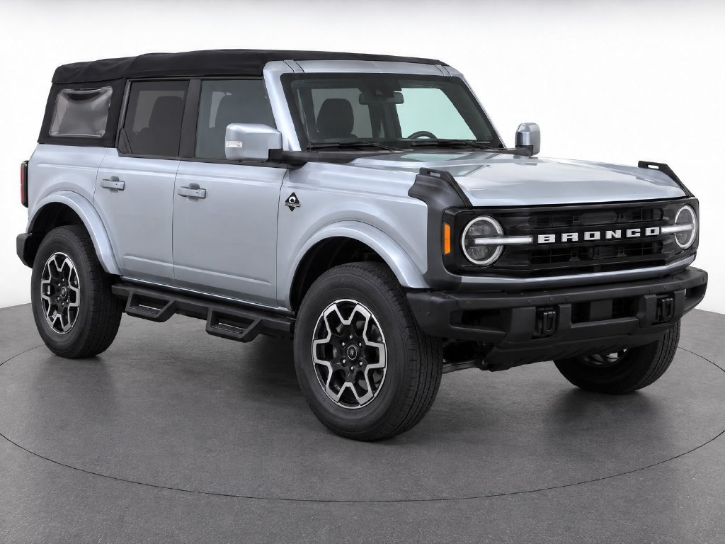 Used 2023 Ford Bronco Outer Banks AWD/4WD image 2