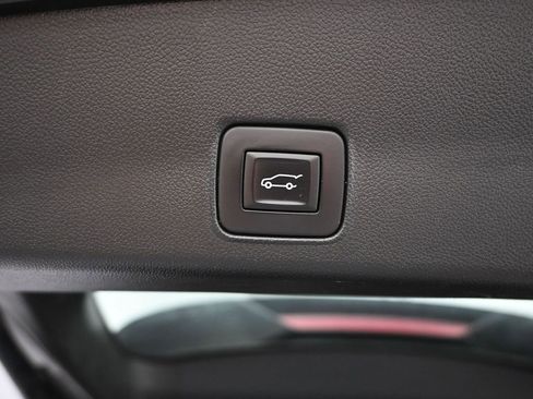 Used 2025 Chevrolet TrailBlazer RS w/ Convenience Package image 33