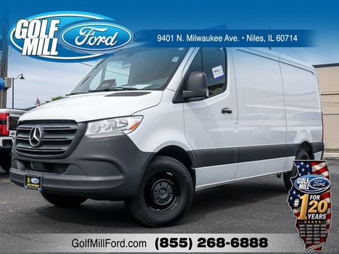 Used 2025 Mercedes-Benz Sprinter 2500 image 1