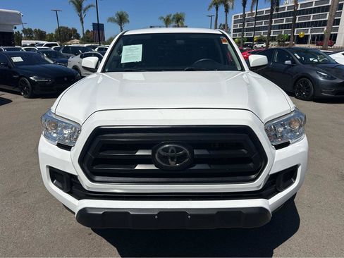 Used 2021 Toyota Tacoma SR w/ SR Convenience Package RWD image 2
