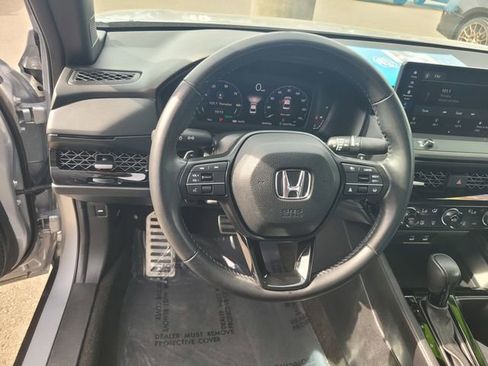 Used 2024 Honda Accord Sport image 30
