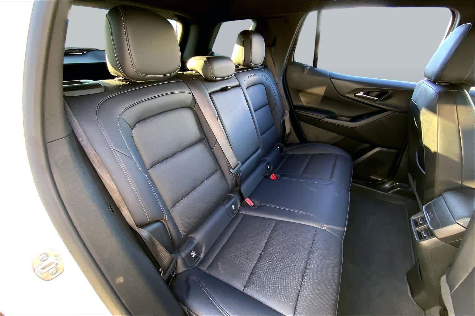 Certified 2025 Chevrolet Equinox LT FWD image 19