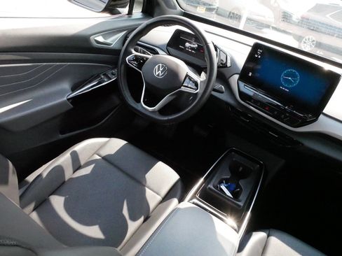 Certified 2023 Volkswagen ID.4 Pro S AWD/4WD image 10