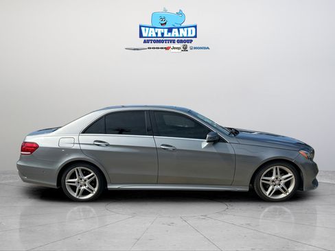 Used 2014 Mercedes-Benz E 350 Sedan image 6