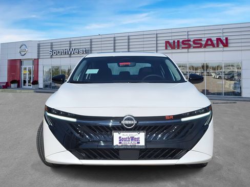 New 2026 Nissan Sentra SR w/ SR Premium Package FWD image 10