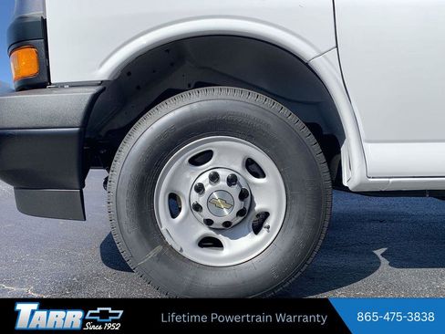 New 2025 Chevrolet Express 3500 w/ Driver Convenience Package RWD image 17