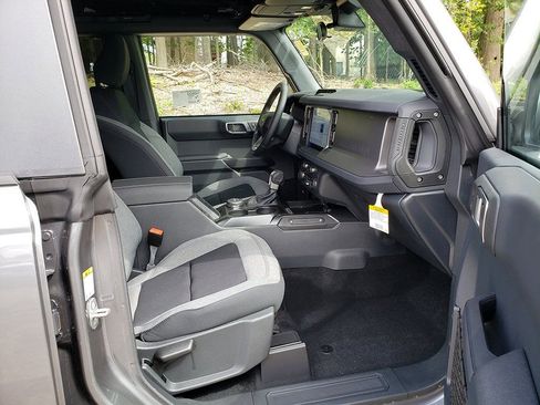 New 2025 Ford Bronco Big Bend AWD/4WD image 18